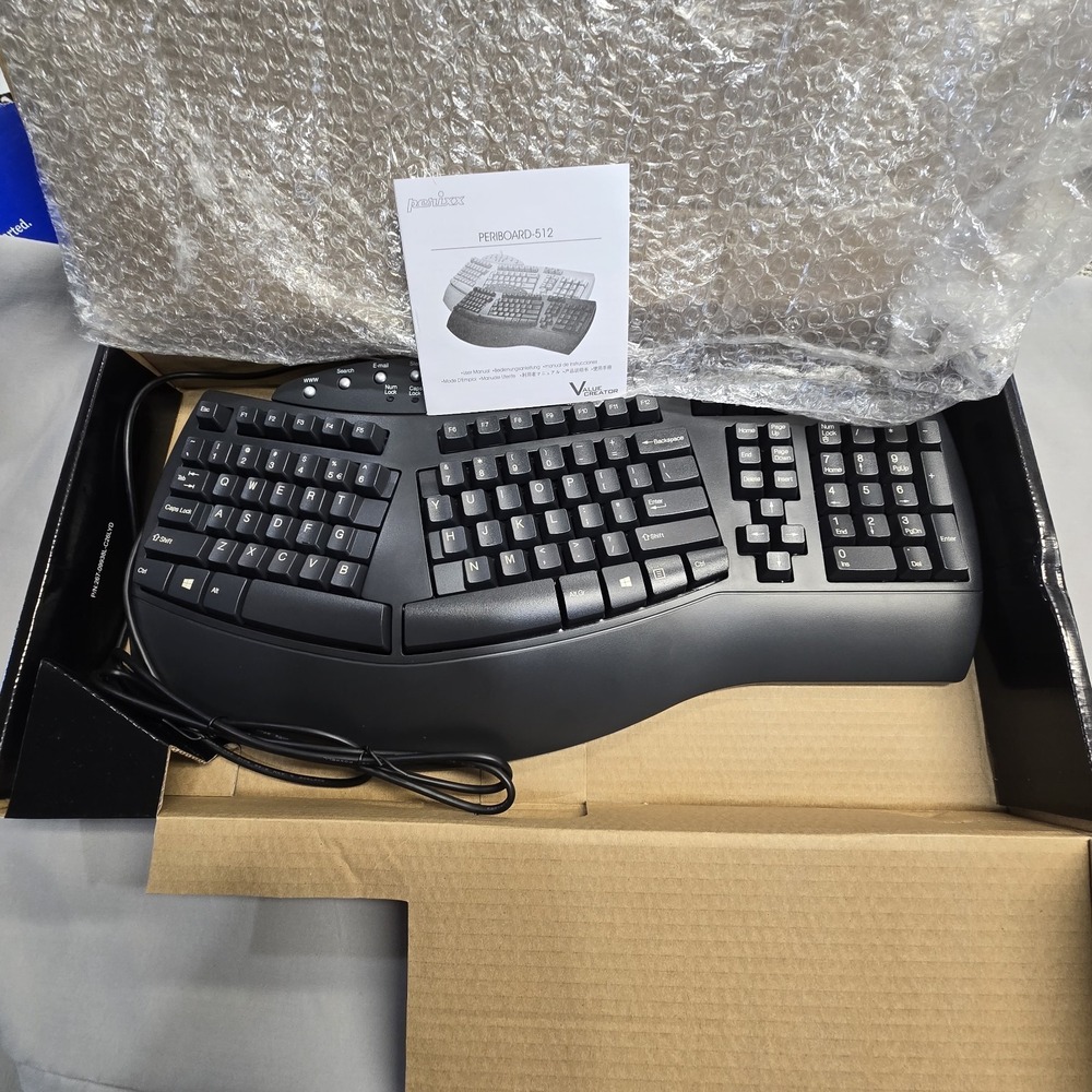 Perixx Periboard-512 Ergonomic Keyboard Full Size Palm Rest 1.8MDurable Cable - Picture 2 of 7